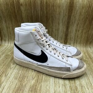 Nike Blazer Mid '77 Men's Size 10‎ White Black Shoes Sneakers BQ6806-100